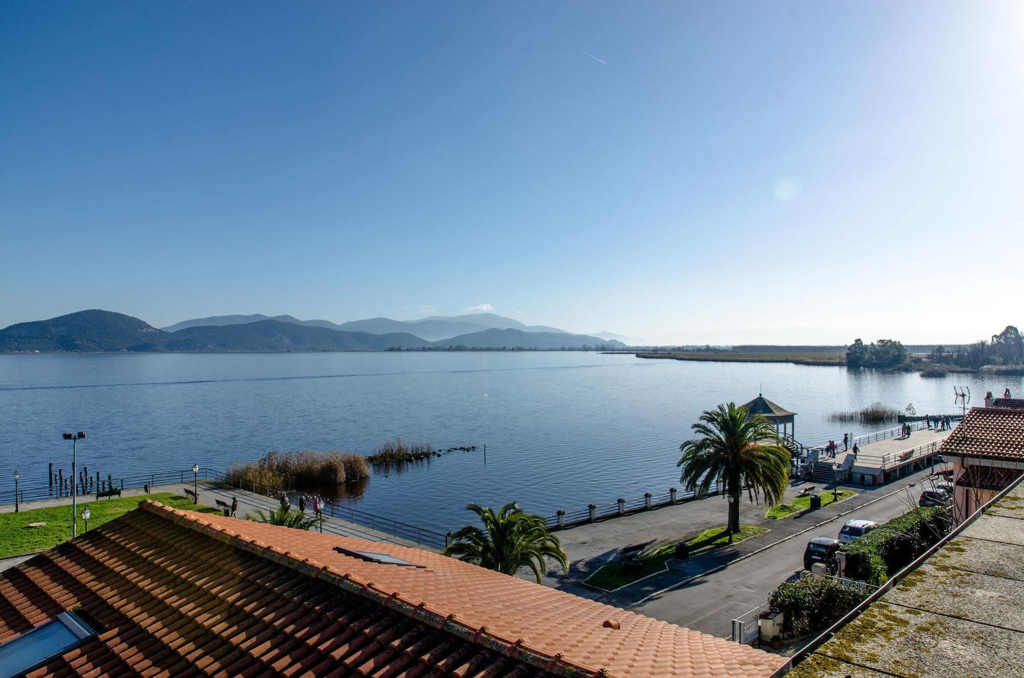 Hotel Butterfly Torre del Lago Puccini Exterior photo
